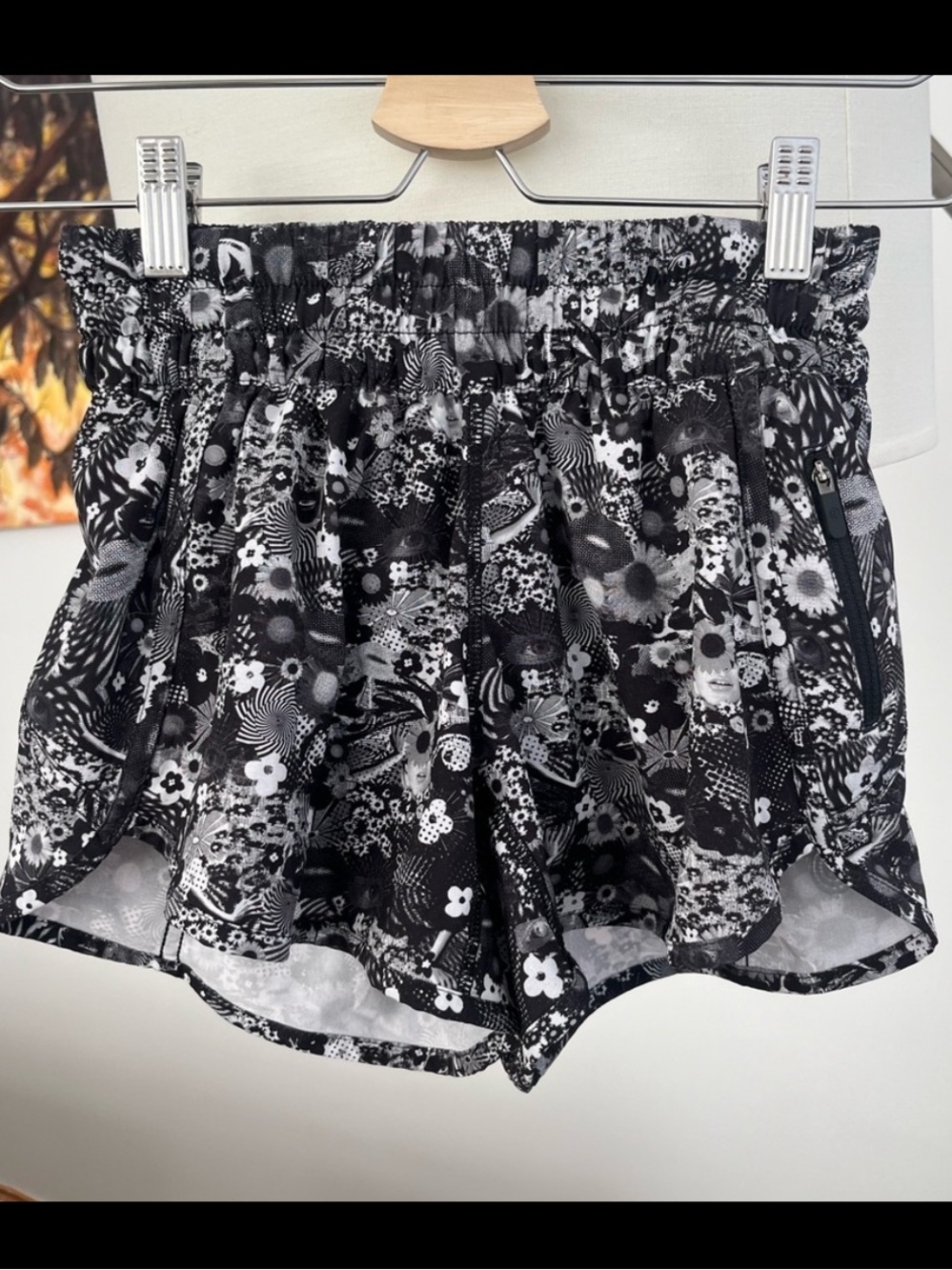 Lululemon Seawheeze Tracker Short